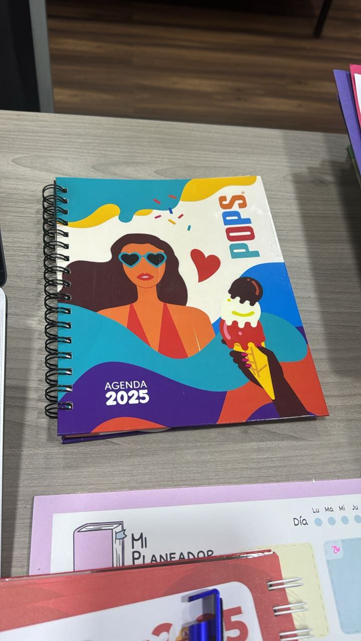 Empaque Cuaderno Pops